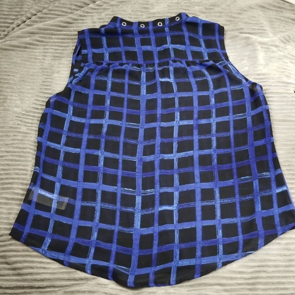 Michael  Michael Kors sleeveless sheer top blouse - Picture 6 of 6